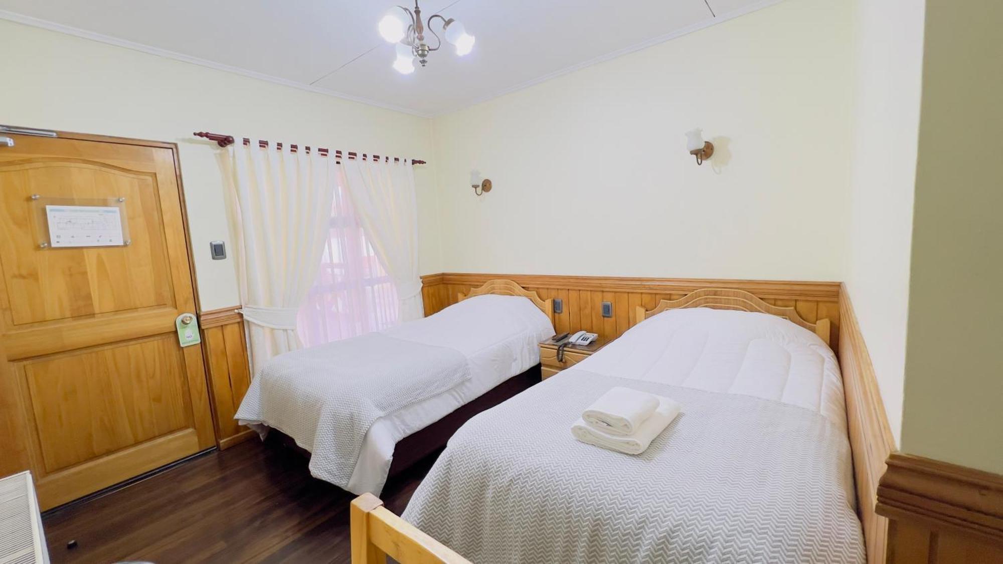 Hostal Loreto Belen 纳塔列斯港 外观 照片